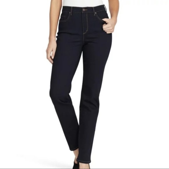 Gloria Vanderbilt Amanda Classic High Waisted
Tapered Jeans - Picture 6 of 6